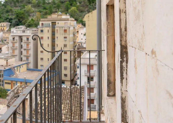 Monoresort Panoramic House * 莫迪卡